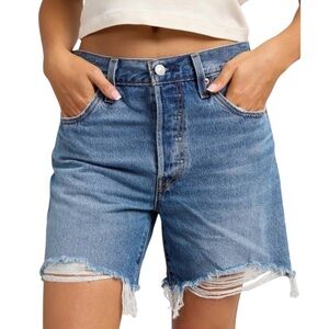 Levi’s 501 distressed cut off Jean shorts in blue size 29 excellent condition